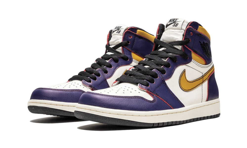 Nike Air Jordan 1 x Lakers