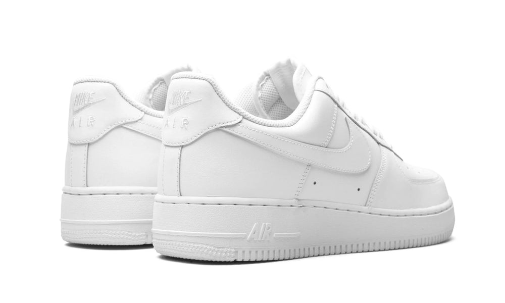 Nike Air Force 1 triple white